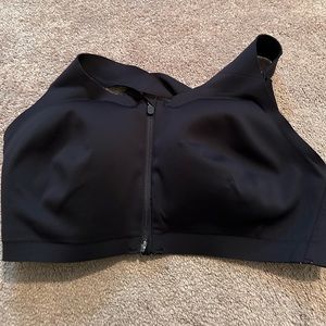 Lululemon sports bra (enlite)